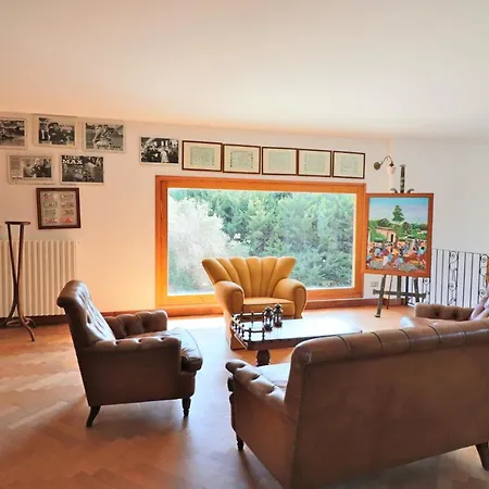 Relais Delle Rose ليتشي
