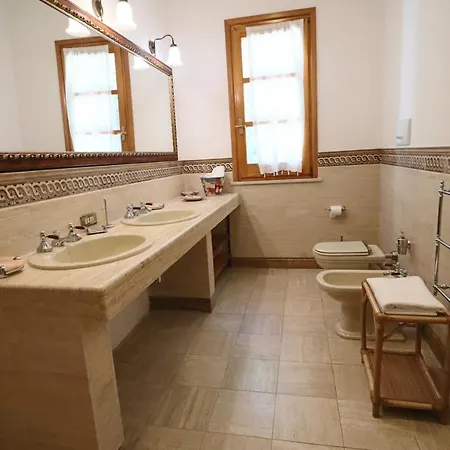 Relais Delle Rose B&B