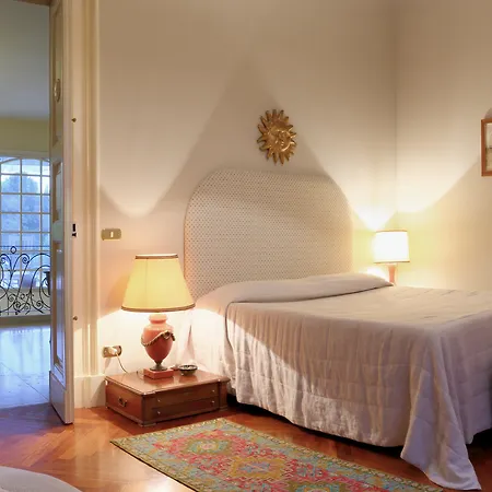 Relais Delle Rose 4*