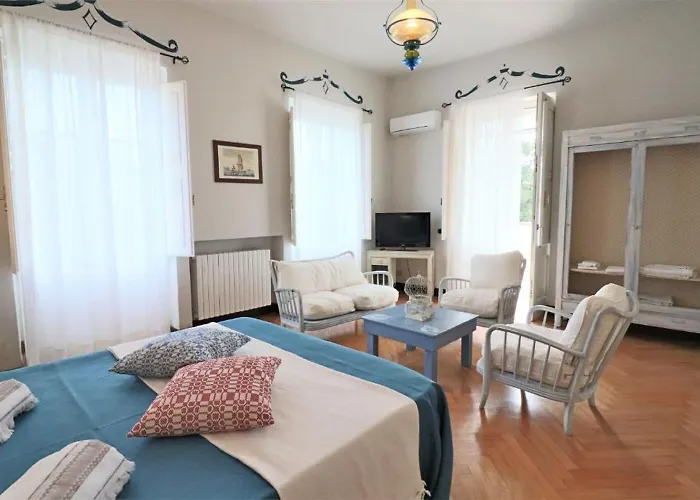 ベッド・アンド・ブレックファスト Relais Delle Rose レッチェ